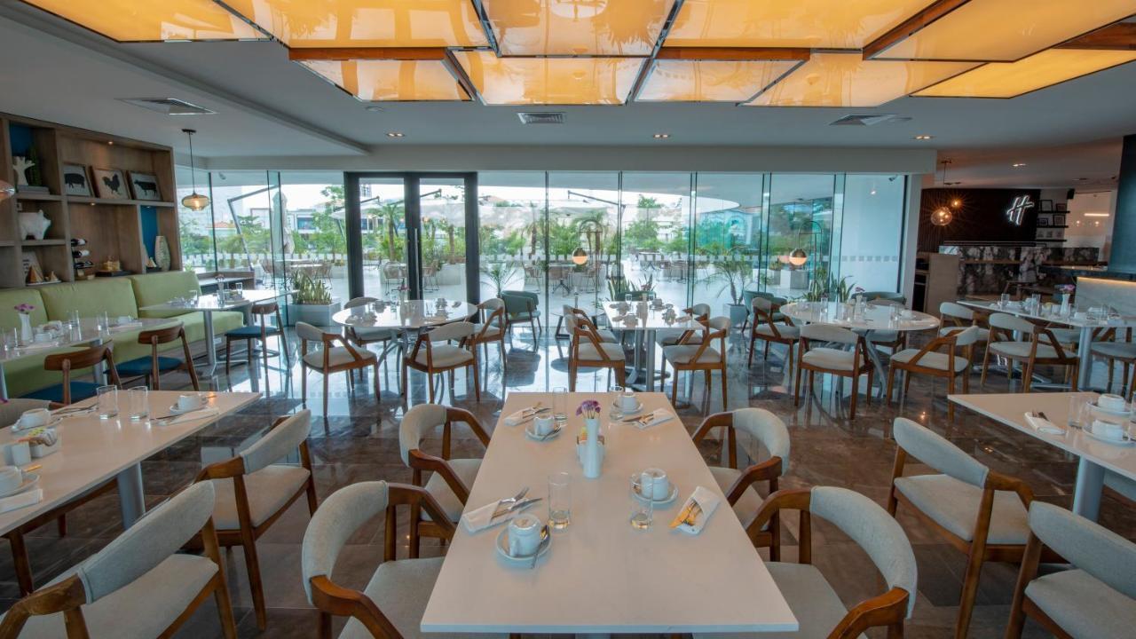 Holiday Inn & Suites - Merida La Isla By Ihg Εξωτερικό φωτογραφία
